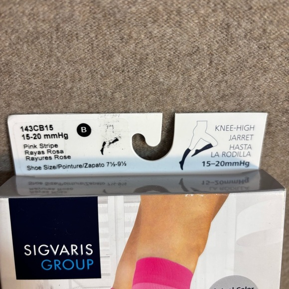 SIGVARIS WELL BEING Sz 7.5-9.5 Pink Stripe Compression Socks 15-20 mm hg NEW - Picture 2 of 9